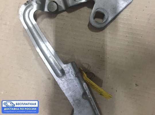 Петля капота на Citroen Xsara Picasso