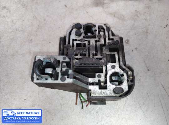 Фонарь задний на Volkswagen Passat B3 (35i)