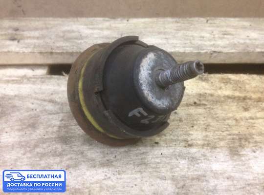 Подушка ДВС на Peugeot 206