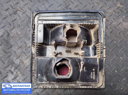 Фонарь крышки багажника на Audi 100 (44Q, C3)