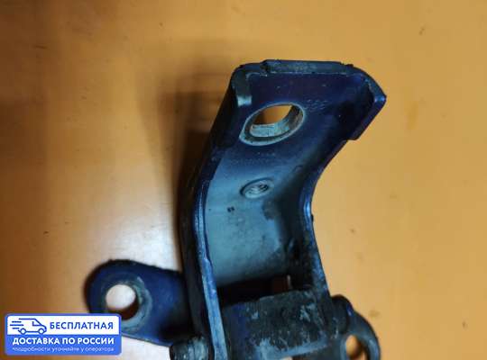 Петля двери на Ford Mondeo III