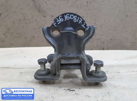 Петля двери на Mitsubishi Carisma
