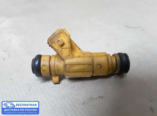 Форсунка топливная на Peugeot 406