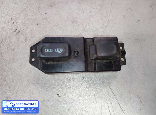 Кнопки стеклоподьемника на Opel Frontera B
