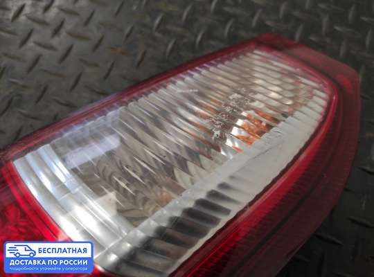 Фонарь задний на Opel Meriva A
