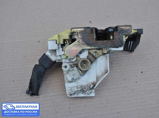 Замок боковой двери на Ford Focus I