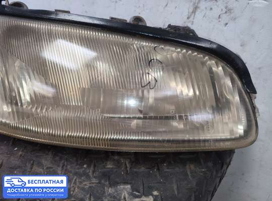 Фара передняя на Opel Omega B