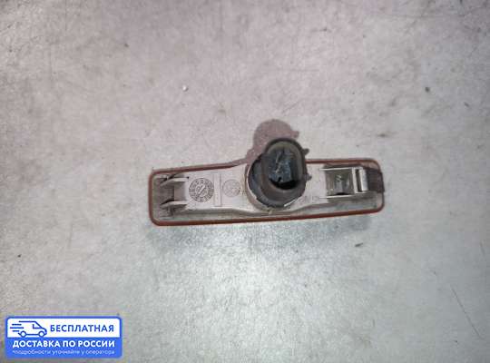 Повторитель поворота в крыло на BMW 5 (E39)