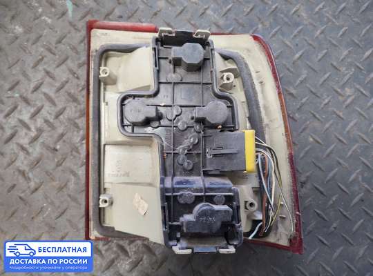 Фонарь задний на Opel Vectra A
