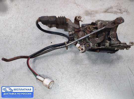Замок боковой двери на Opel Monterey A
