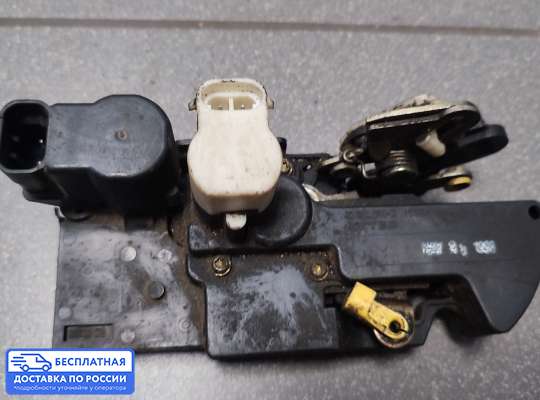 Замок боковой двери на Opel Frontera B
