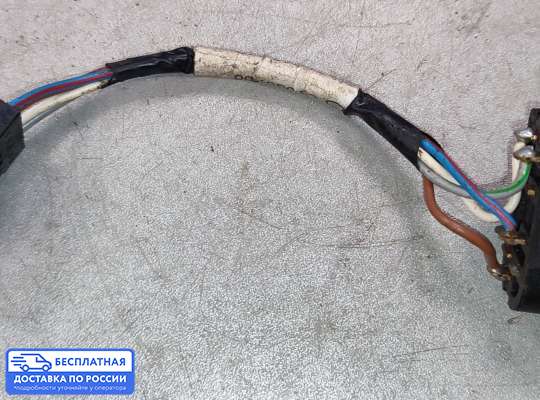 Кнопки стеклоподьемника на Opel Vectra A