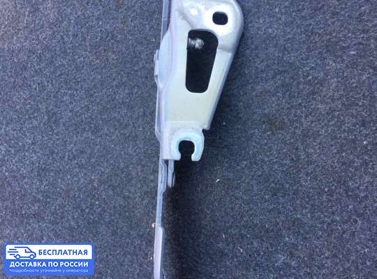 Петля крышки багажника на BMW 3 (E90/E91/E92/E93)