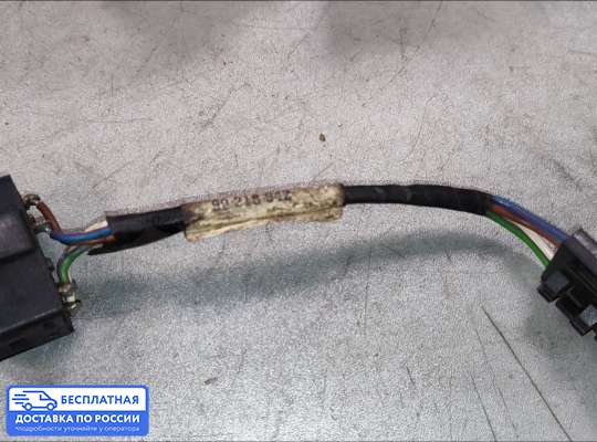 Кнопки стеклоподьемника на Opel Vectra A