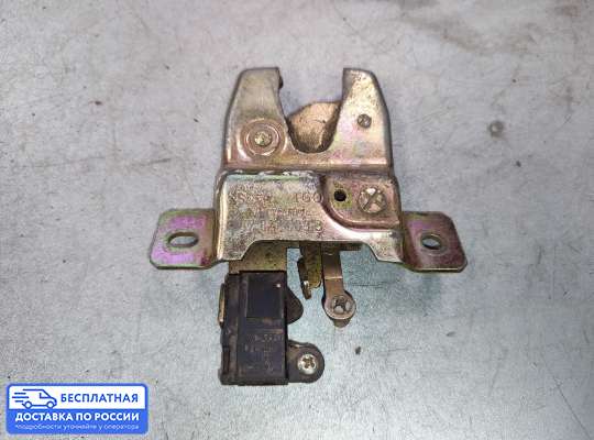 Замок багажника на Volkswagen Vento (1HX0)