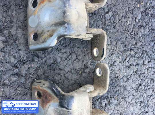 Петля двери на Mazda 323 (BA) 323C/ 323F/ 323S/ 323P