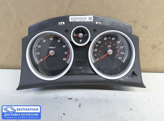 Щиток приборов на Opel Astra H / Classic