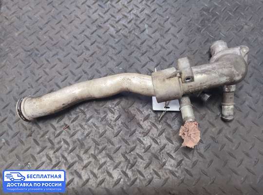 Корпус термостата на Opel Signum