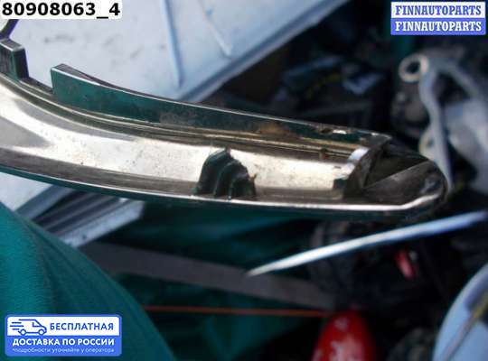 Планка под фары (ресничка) на Toyota Camry XV50