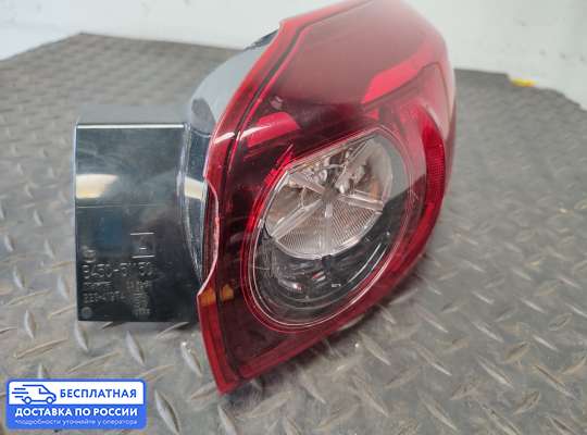Фонарь задний на Mazda 3 III (BM)