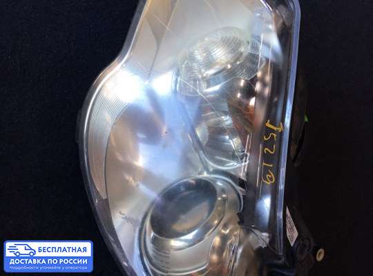 Фара передняя на Volkswagen Touran I (1T)