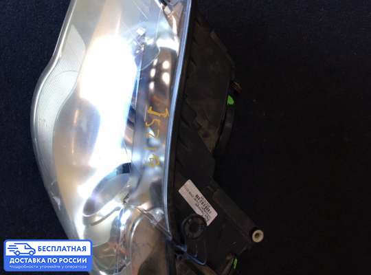 Фара передняя на Volkswagen Touran I (1T)