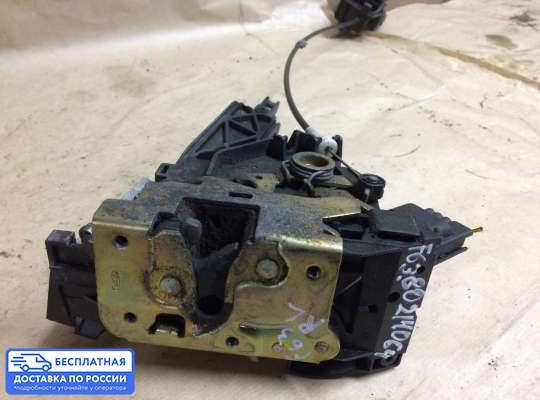 Замок боковой двери на Ford Focus I