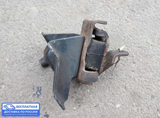 Подушка ДВС на Opel Monterey A