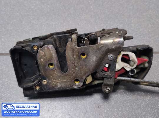 Замок боковой двери на Opel Frontera B