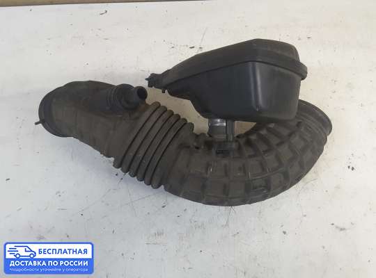 Гофра (патрубок) воздушного фильтра на Nissan Navara / PickUp (D40)