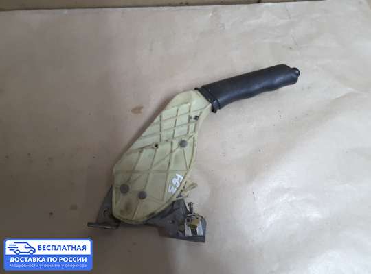 Ручник (рычаг ручного тормоза) на Ford Focus I