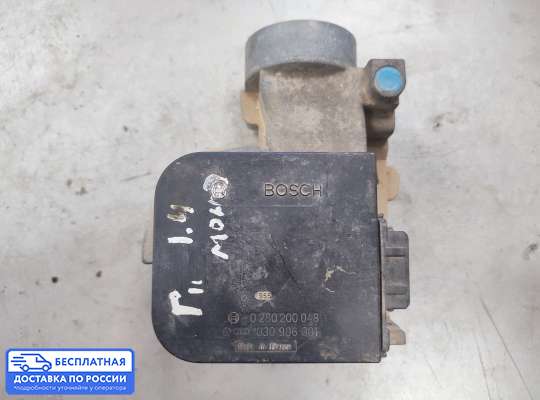 Датчик расхода воздуха (ДМРВ) на Volkswagen Golf II (1G)
