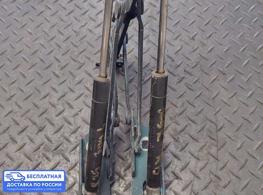 Петля крышки багажника на Rover 75 RJ