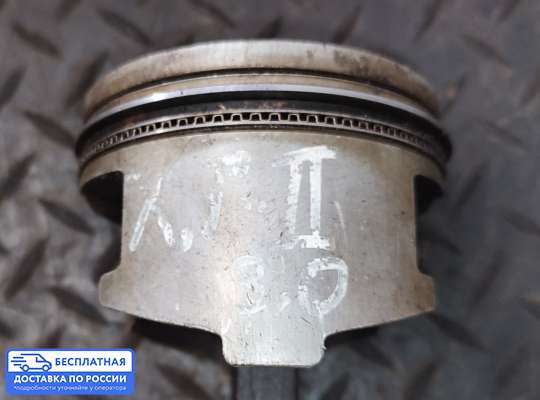 Поршневая группа (поршень, шатун) на Hyundai Galloper II