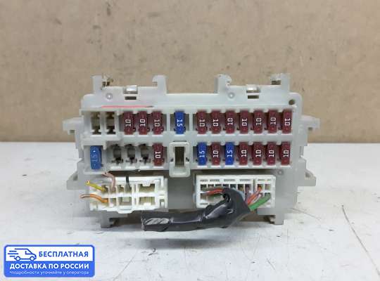 Блок предохранителей на Nissan Navara / PickUp (D40)