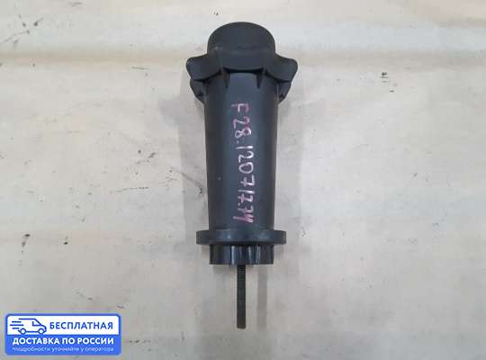 Кронштейн прочее на Volkswagen Passat B5 (3B)