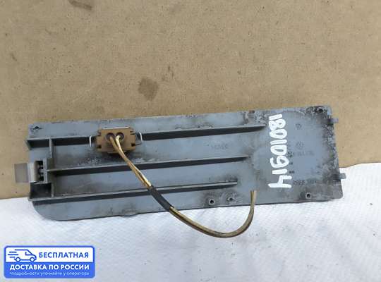 Фара противотуманная (ПТФ) на Volkswagen Passat B3 (35i)