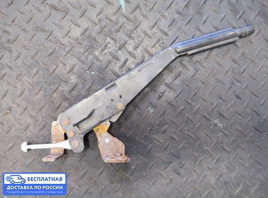 Ручник (рычаг ручного тормоза) на Volkswagen Passat B3 (35i)