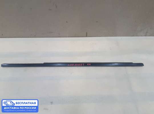 Уплотнитель стекла на Mitsubishi Carisma