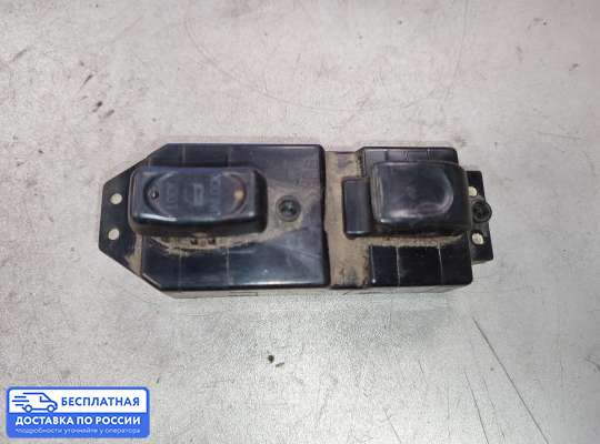 Кнопки стеклоподьемника на Opel Frontera B
