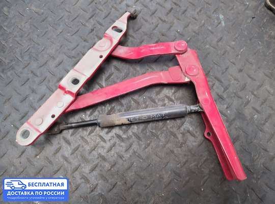 Петля крышки багажника на Audi 80 (B4)
