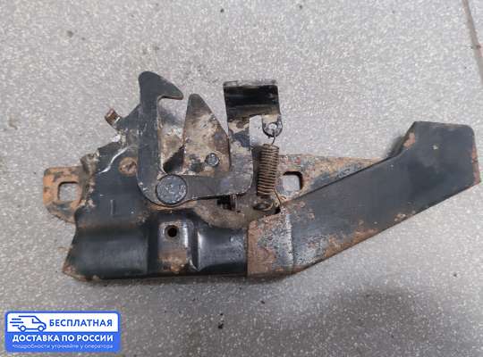 Замок капота на Opel Frontera A