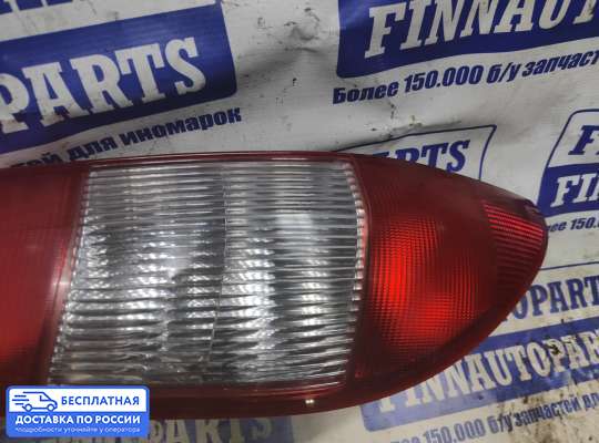 Фонарь задний на Ford Mondeo III