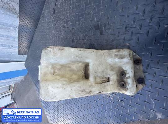 Бачок омывателя на Opel Frontera A