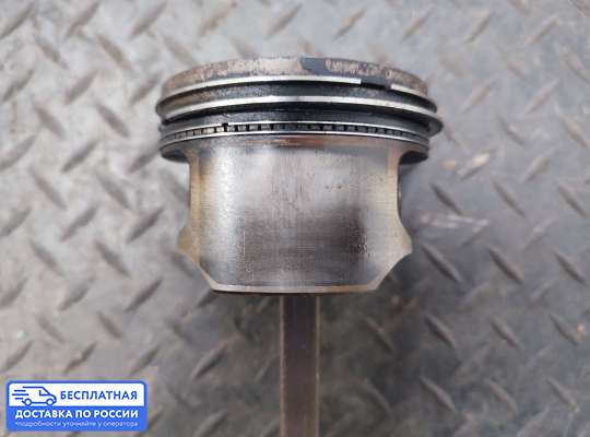 Поршневая группа (поршень, шатун) на Ford Mondeo II