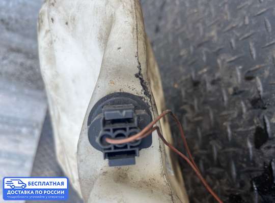 Бачок омывателя на Audi A6 (C5)