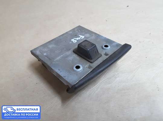 Пепельница на Mitsubishi Carisma
