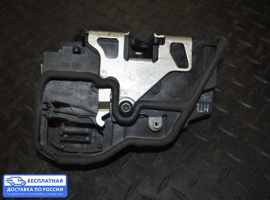 Замок боковой двери на BMW X5 (E70)