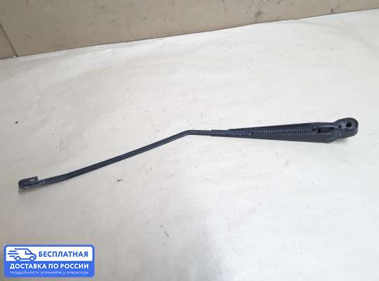 Поводок дворника на Mitsubishi Carisma