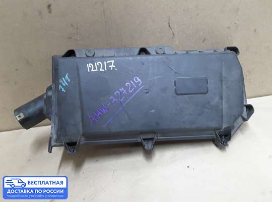 Корпус воздушного фильтра на Volkswagen Polo Mk4 (6Q/9N3)